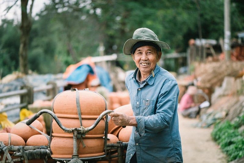Premier tajine en terre cuite : la checklist d’achat du débutant